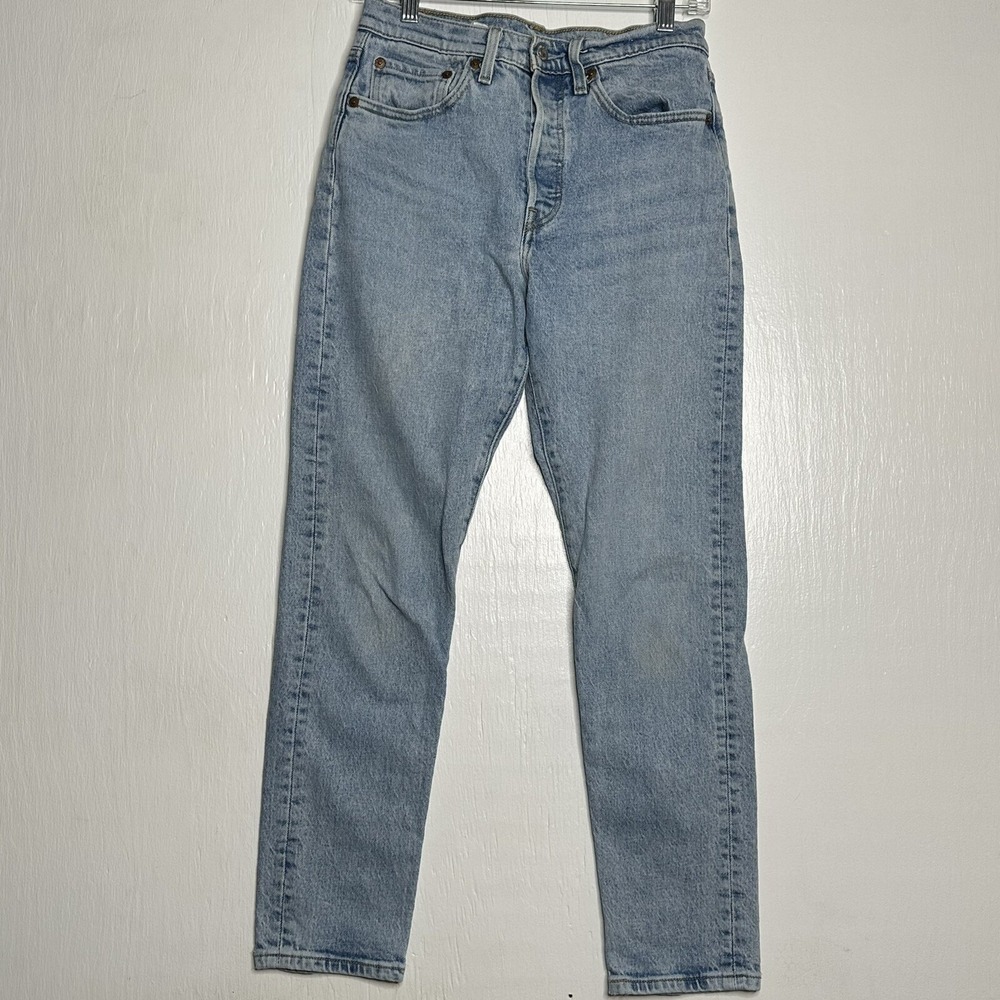 Levi's 501's Light Wash Womens Jeans Size 26 Slim Leg Denim